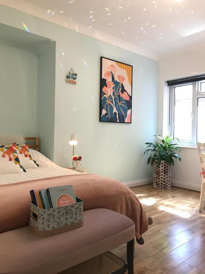 Modern Boutique Studio Apartment Bournemouth Ngoại thất bức ảnh