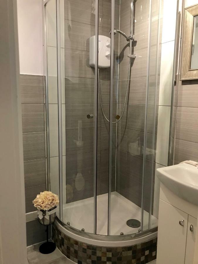 Modern Boutique Studio Apartment Bournemouth Ngoại thất bức ảnh